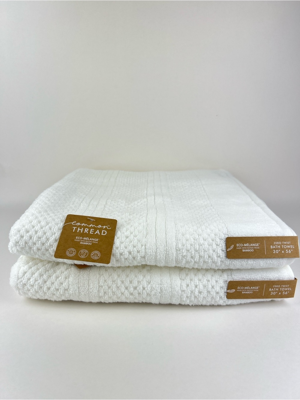 Common Thread Bath Towels White Eco Melange Bamboo Soft Cotton 2 Pc Set NEW
